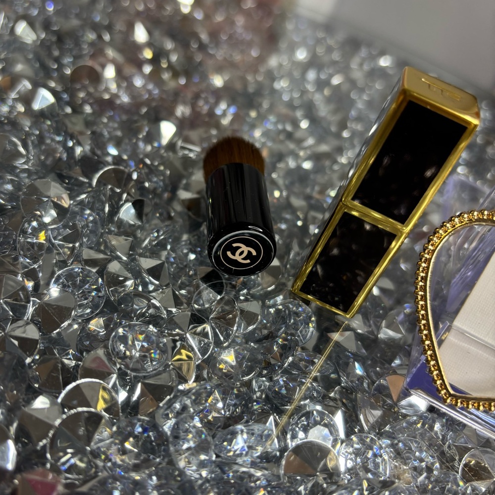 Chanel, tom ford, Love is in the air bundle of 3 NWOT - Picture 4 of 9